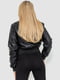Укороченная черная куртка из экокожи | 6707594 | фото 4