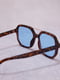 Сонцезахисні окуляри блакитного кольору в анімалістичній оправі | 6707344 | фото 2