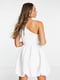 Коротка біла сукня-футляр на одне плече | 6707388 | фото 3