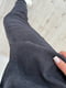 Стильний сірий костюм з звуженими штанами на резинці та прямою сорочкою | 6710456 | фото 4
