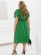 Зелена сукня-міді в горошок з рюшами та поясом | 6721831 | фото 4