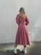 Сукня з мусліну  кольору запорошеної троянди з вирізом “каре” та шнурівкою на спині | 6730629 | фото 8