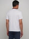 Белая футболка-поло с контрастными полосками на воротнике | 6726396 | фото 2