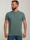Базовая зеленая футболка-поло с воротником-стойкой | 6728149