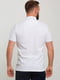 Фактурная белая футболка-поло с контрастными узкими полосками | 6728327 | фото 2