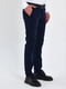 Классические темно-синие брюки с карманами | 6729260 | фото 5
