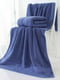 Махровий рушник синього кольору в подарунковому пакеті (70 х 140 см)  | 6730834 | фото 2