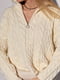 Кремовий светр у кіску з блискавкою на горловині | 6736027 | фото 4