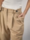 Классические брюки с акцентными пуговицами на поясе | 6736115 | фото 4