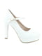 Белые туфли на высоком каблуке | 6737381 | фото 4
