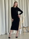 Чорна сукня-футляр в рубчик довжини міді | 6737730 | фото 2