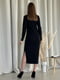 Чорна сукня-футляр в рубчик довжини міді | 6737730 | фото 4