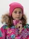 Зимова куртка малинового кольору з принтом і хутряним оздобленням | 6746084 | фото 2