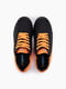 Кросівки спортивні чорного кольору з помаранчевими вставками | 6746779 | фото 7