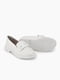 Перфоровані білі туфлі-лофери | 6745111 | фото 2