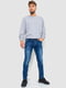 Зауженные синие джинсы с потертостями | 6759287 | фото 2