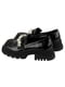 Чорна лаковані туфлі-лофери з декоративною фурнітурою | 6759942 | фото 5