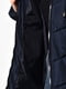 Стьобана темно-синя куртка з хутряним оздобленням каптура | 6761003 | фото 4