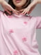 Рожева футболка з пришитими квітками | 6749170 | фото 2