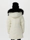 Куртка молочного кольору з капюшоном з хутряним оздобленням | 6751682 | фото 7