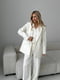 Білий костюм-трійка: жакет, жилет та штани | 6763992 | фото 2