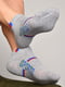 Шкарпетки спортивні сірого кольору з принтом | 6769233 | фото 2