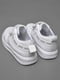 Кросівки білого кольору на ліпучці та шнурівці | 6769493 | фото 3