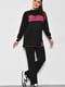 Чорний костюм: туніка оверсайз з написом Barbie і розкльошені штани | 6769771 | фото 2