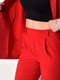 Червоний класичний костюм: жакет і укорочені штани | 6769776 | фото 4