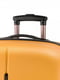 Середня пластикова валіза жовтого кольору | 6766599 | фото 3