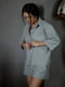 Світло-сіра піжама із вафельної тканини: сорочка та шорти | 6768305 | фото 3
