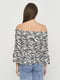 Блуза абстрактной расцветки с открытыми плечами | 6774421 | фото 2
