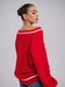 Пуловер червоного кольору з білим кантом | 6775252 | фото 2