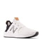 Тканевые белые кроссовки с контрастными вставками и логотипом бренда | 6729682 | фото 4