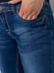 Темно-синие джинсы заниженной посадки с потертостями | 6781860 | фото 5