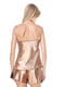 Атласна піжама золотистого кольору з мереживом: майка та шорти | 6784165 | фото 2