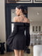 Елегантна чорна сукня з відкритими плечима | 6789078 | фото 3