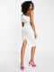 Біла облягаюча сукня на одне плече оригінального дизайну | 6790700 | фото 4
