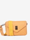Светло-оранжевая кожаная сумка с широким ремешком | 6795406 | фото 2