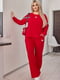 Червоний костюм з лампасами: світшот та штани вільного крою | 6796586 | фото 2