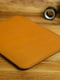 Кожаный чехол янтарного цвета для MacBook | 6797282 | фото 2