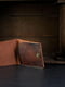 Шкіряний гаманець-портмоне коричневого кольору | 6797803 | фото 3