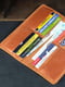 Шкіряний гаманець-клатч на 12 карт коньячного кольору | 6798016 | фото 4