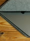 Кожаный чехол шоколадного цвета для MacBook на молнии с войлоком | 6797278 | фото 3