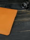 Шкіряний чохол янтарного кольору для MacBook | 6798985 | фото 4