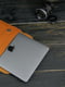 Шкіряний чохол янтарного кольору для MacBook | 6798989 | фото 3