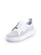 Перфоровані шкіряні кросівки білого кольору | 6801636