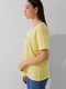 Жовта трикотажна футболка з принтом | 6803257 | фото 4