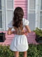 Біла розкльошена міні-сукня з красивою спинкою | 6804005 | фото 3