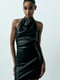 Коротка чорна сукня з коміром-хомутом та драпірованим вирізом | 6804288 | фото 8